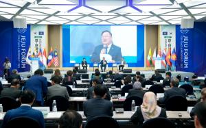 아시아 정치·경제 리더 협력 플랫폼으로 제주포럼 외연 확장